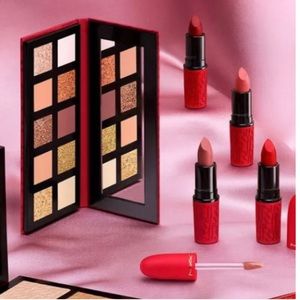 NIB✅Mac Aute Cuture Starring Rosalia